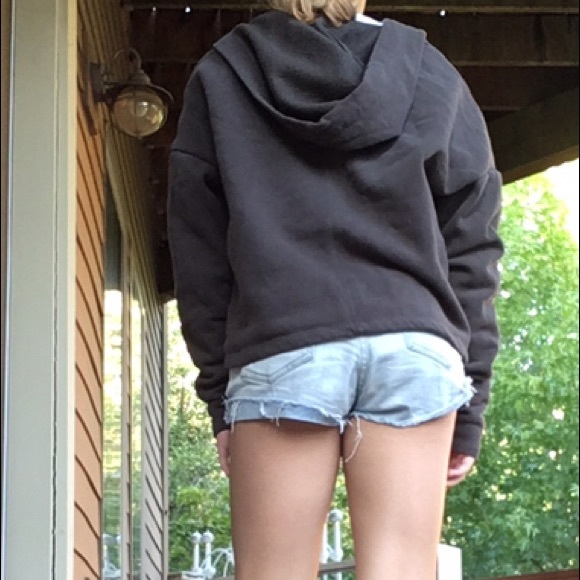 Urban Outfitters Cropped Hoodie - Picture 2 of 7